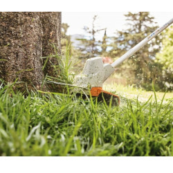 Kosa akumulatorowa FSA 57 - AK-System [w zestawie z akumulatorem 2XAK10 i ładowarką AL101] STIHL kod. 45222000042