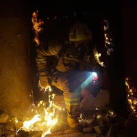 Latarka kątowa akumulatorowa, M-FIRE GUARDIAN XR ze światłem białym i czerwonym, ATEX kod. PHH0231