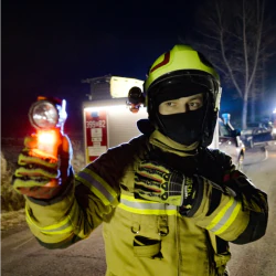 Latarka kątowa akumulatorowa, M-FIRE GUARDIAN XW ze światłem białym, ATEX, kod. PHH0235