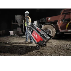 Mobilny maszt oświetleniowy Milwaukee MXF TL-601 nr kat. 4933471844