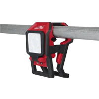 M18 PAL2-0 Lampa z zaciskiem do oświetlania powierzchni Milwaukee kod. 4933493547