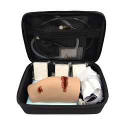 Trenażer tamowania krwotoku – rana cięta i kłuta