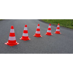 Pachołek drogowy U23 - 75 cm pasy malowane