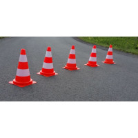 Pachołek drogowy U23 - 75 cm pasy malowane