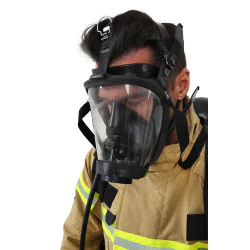 Maska do aparatu powietrznego FENZY Opti-Pro przedstawiony z perspektywy przedniej