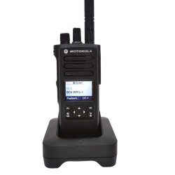 Radiotelefon nasobny Motorola DP 4600E z ładowarką