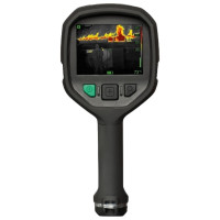 Kamera termowizyjna [FLIR K65] przedstawiony z perspektywy przedniej