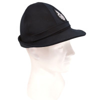 Kapelusz służbowy damski OSP widok z profilu.