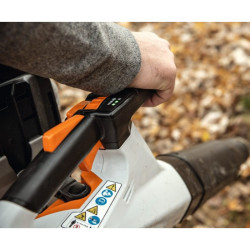 Dmuchawa akumulatorowa BGA 200 AP-System [bez akumulatora i ładowarki] STIHL kod. BA010115900